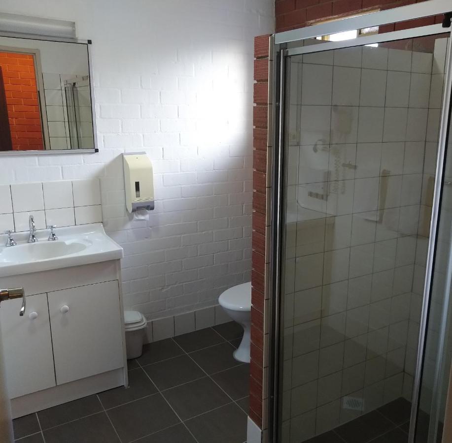 Junction Motel Wagga ウォガウォガ エクステリア 写真