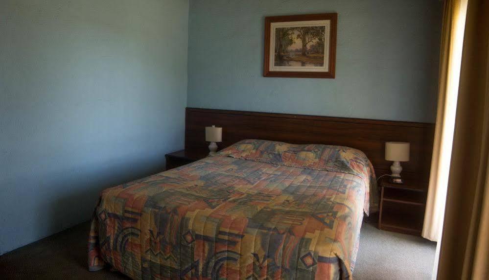 Junction Motel Wagga ウォガウォガ エクステリア 写真