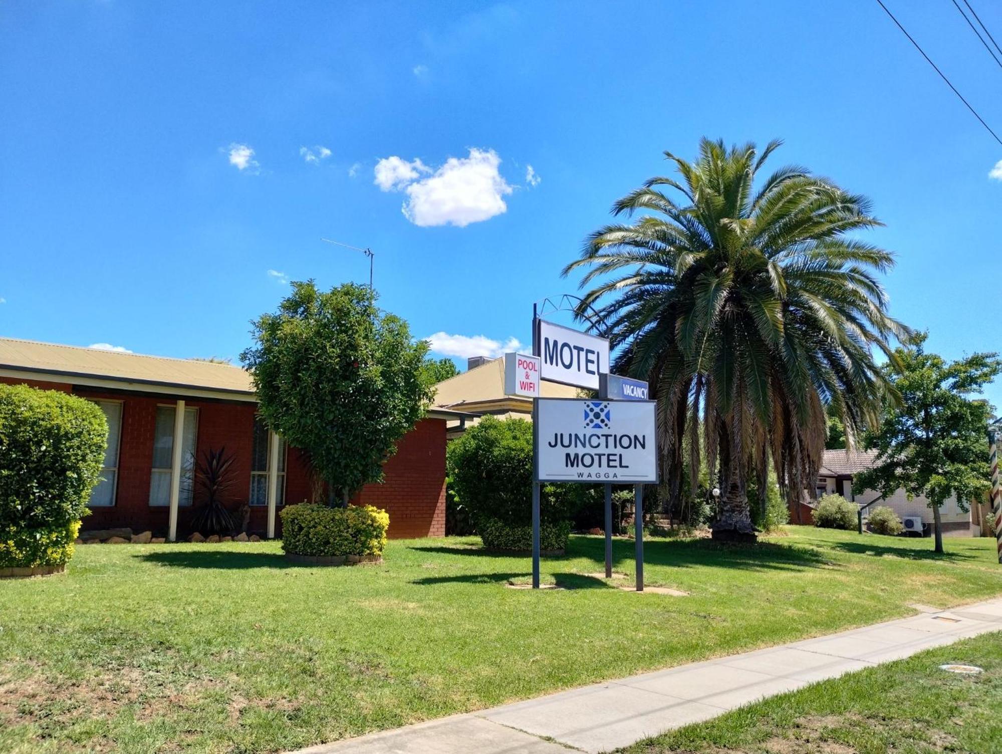 Junction Motel Wagga ウォガウォガ エクステリア 写真