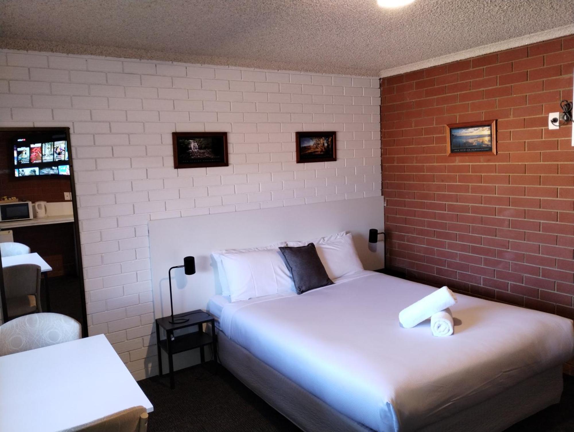 Junction Motel Wagga ウォガウォガ エクステリア 写真