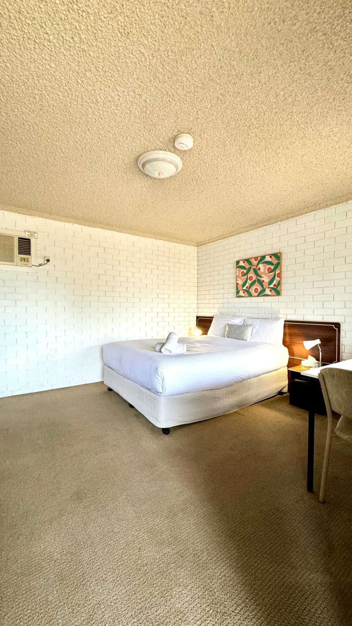 Junction Motel Wagga ウォガウォガ エクステリア 写真