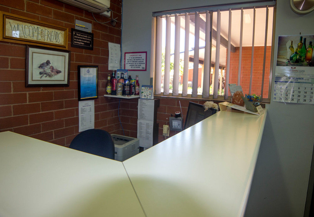 Junction Motel Wagga ウォガウォガ エクステリア 写真
