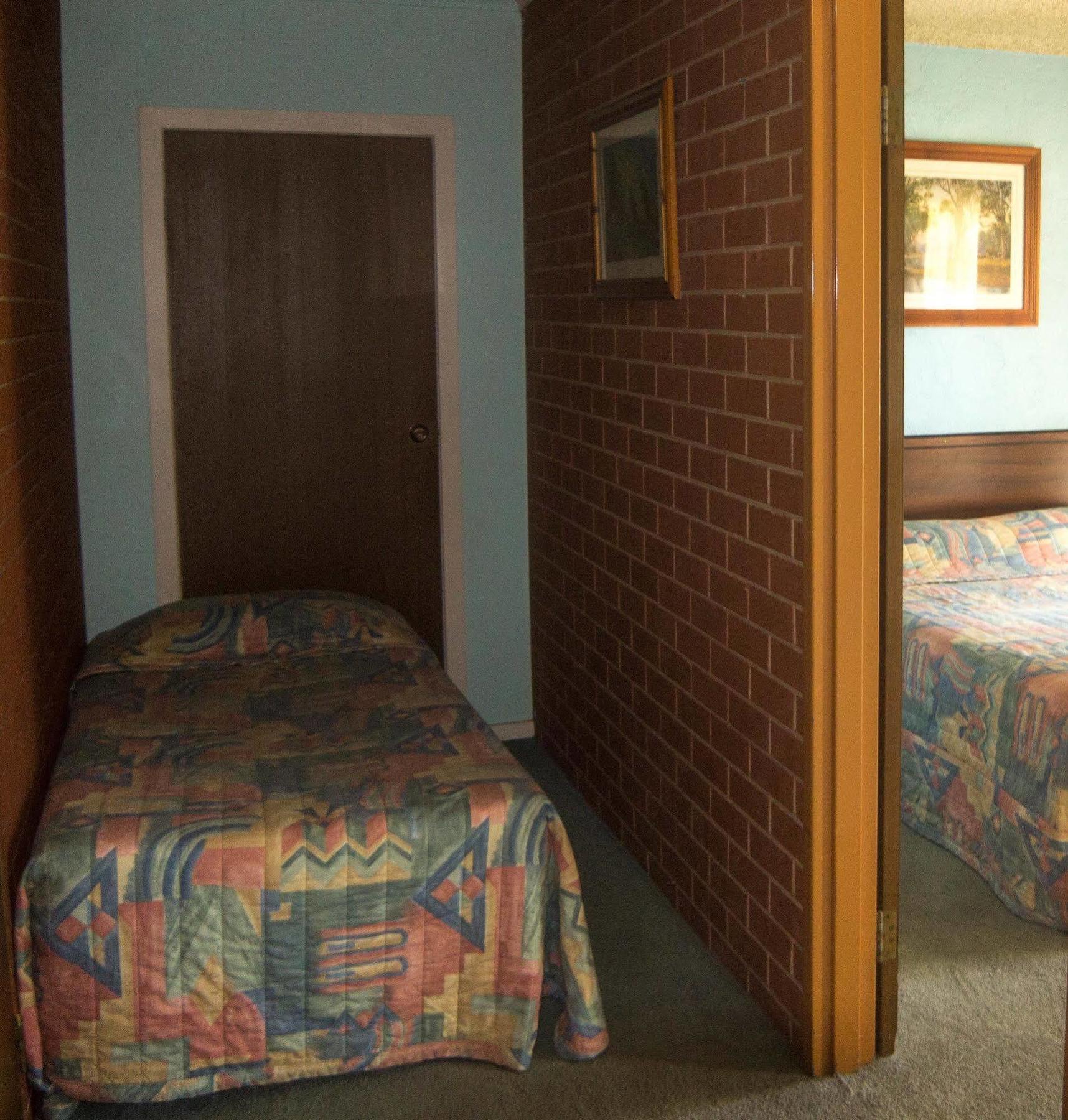 Junction Motel Wagga ウォガウォガ エクステリア 写真